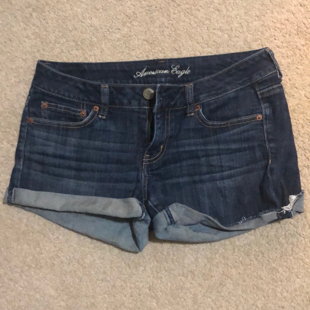 American Eagle 🦅 Jean shorts SZ 8 stretch EUC
